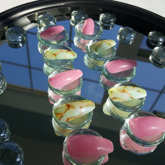 "Marble-Lene" Press-On Nails *Standard Sizes* - Picture 4 of 5